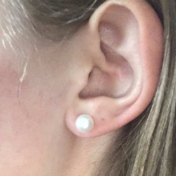 Gold GP Genuine Freshwater White Pearl Earrings - Picture 5 of 5